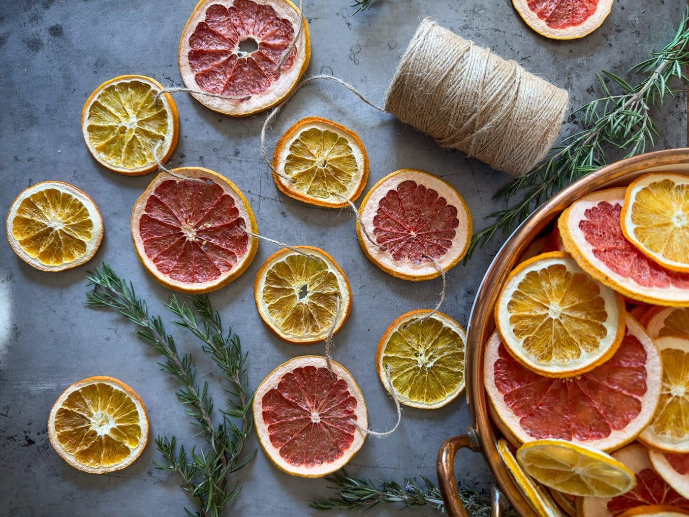 Learn the way to Make a Dried Orange Garland (Oven or Dehydrator) ~ Homestead and Chill